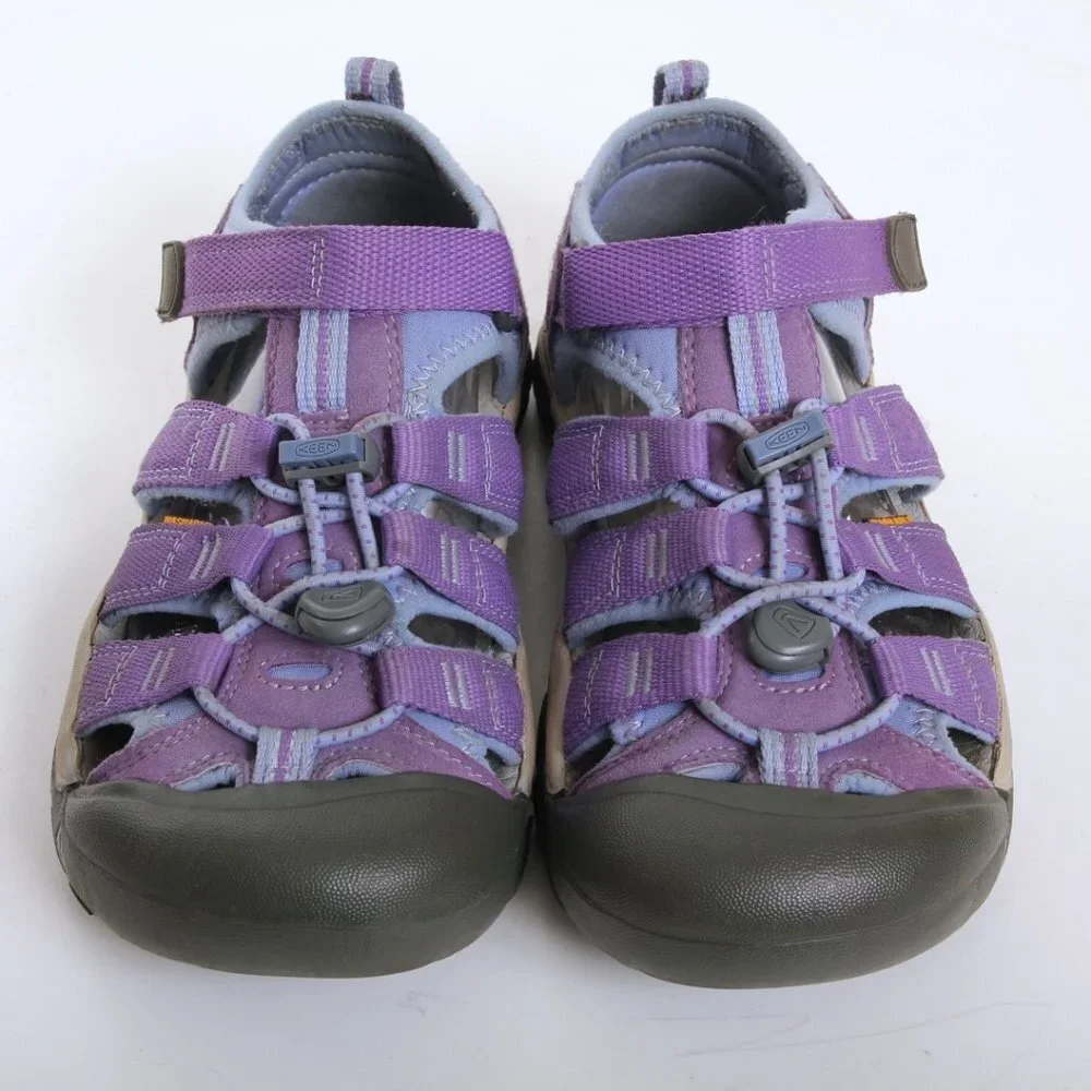 Keen kid size